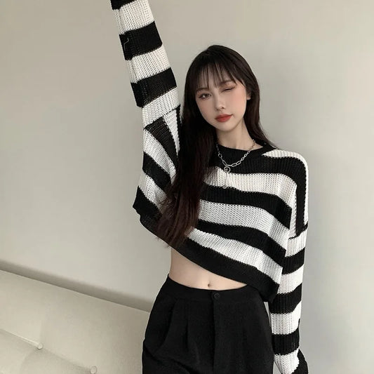 Deeptown Korean Style Striped Cropped Sweater Women Vintage Oversize Knit Jumper Female Autumn Long Sleeve O-neck Pullovers Tops