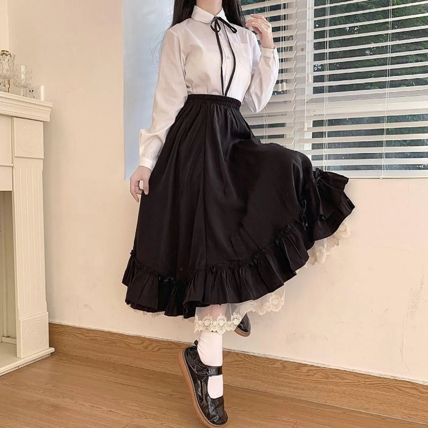 Sweet Heart Lolita Costumes Women's Ruffles Hem Bowknot Japanese Style A-Line Skirt Princess Layer High Waist Lace Skirt