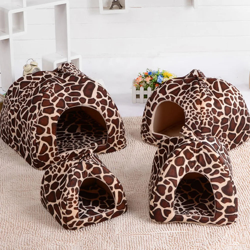 Kennel Doggy Fashion Cushion Basket Soft Strawberry Pet Dog Cat House Pet Tent Dog House Small Dogs Kitten Bed Cat House